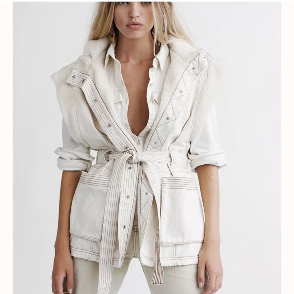 NWT Free People Etta Sherpa Vest in Natural - Medium